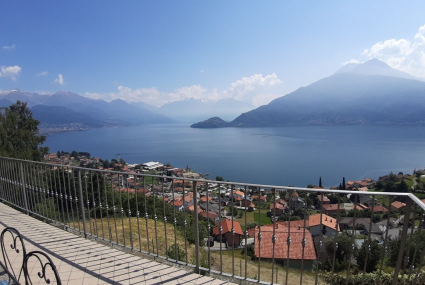 Pianello del Lario - Lake Como - Villa with garden and lake view for sale (9)