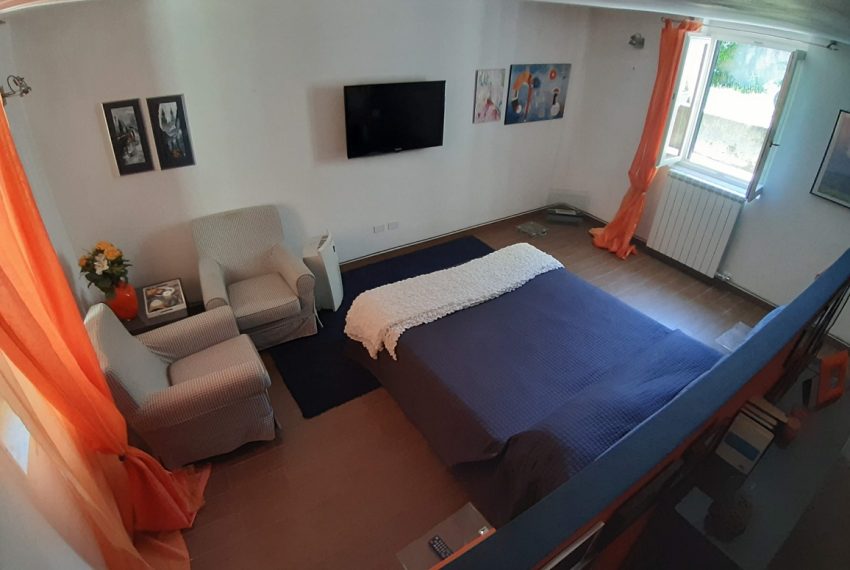 Apartment in residence with pool. Menaggio hillside (14)