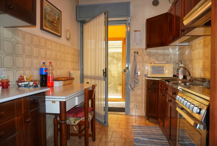 TREMEZZO terraced house for sale (17)