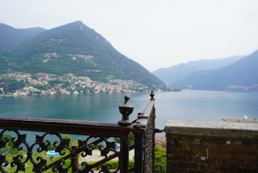 Period villa for sale in Torno - Lake Como (12)
