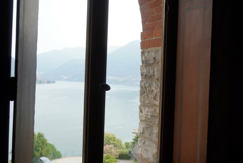 Period villa for sale in Torno - Lake Como (20)