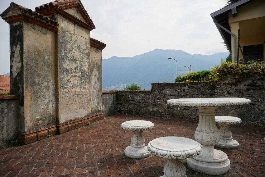 Period villa for sale in Torno - Lake Como (5)