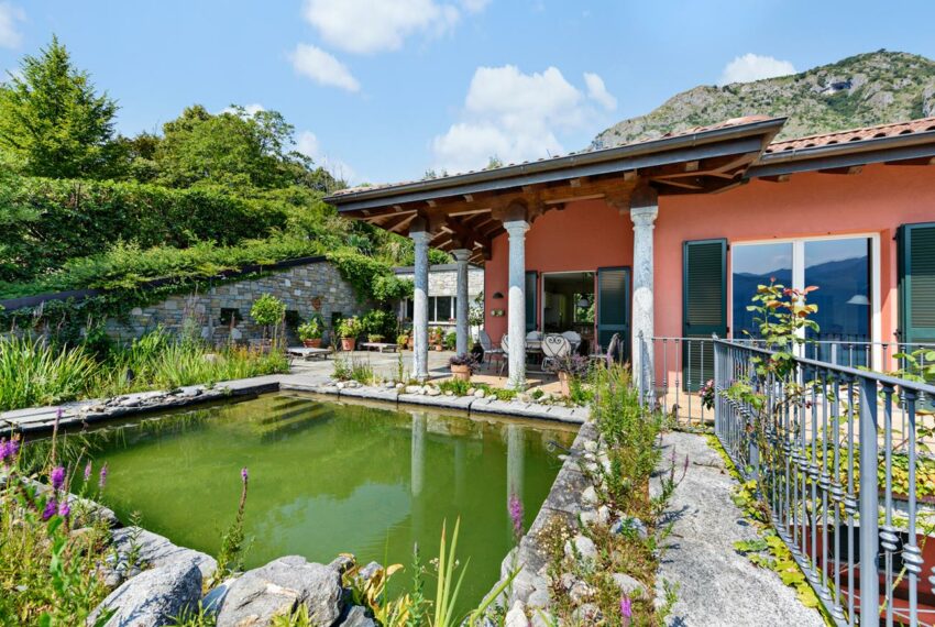 Villa for sale in Griante - Lake Como with pool and lake view (31)