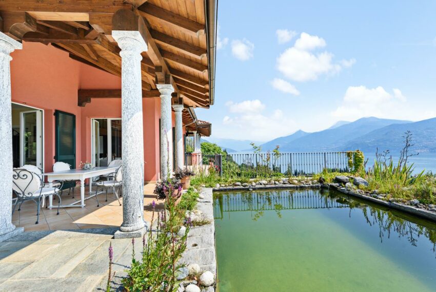 Villa for sale in Griante - Lake Como with pool and lake view (32)