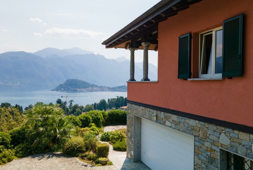 Villa for sale in Griante - Lake Como with pool and lake view (46)