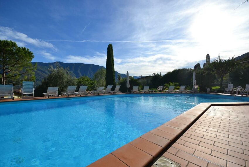 Tremezzina Mezzegra apartment for sale in residence with pool and tennis. Lake view (5)