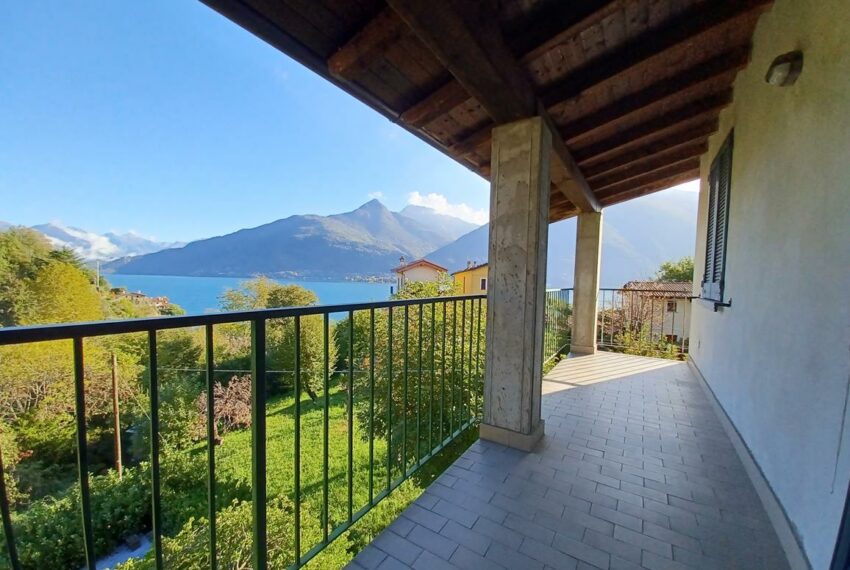 San Siro Lake Como nice apartment with terrace and lake view (15)