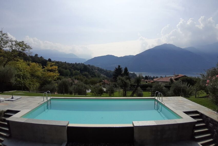 Tremezzo villa for sale with garden, pool and lake view (29)