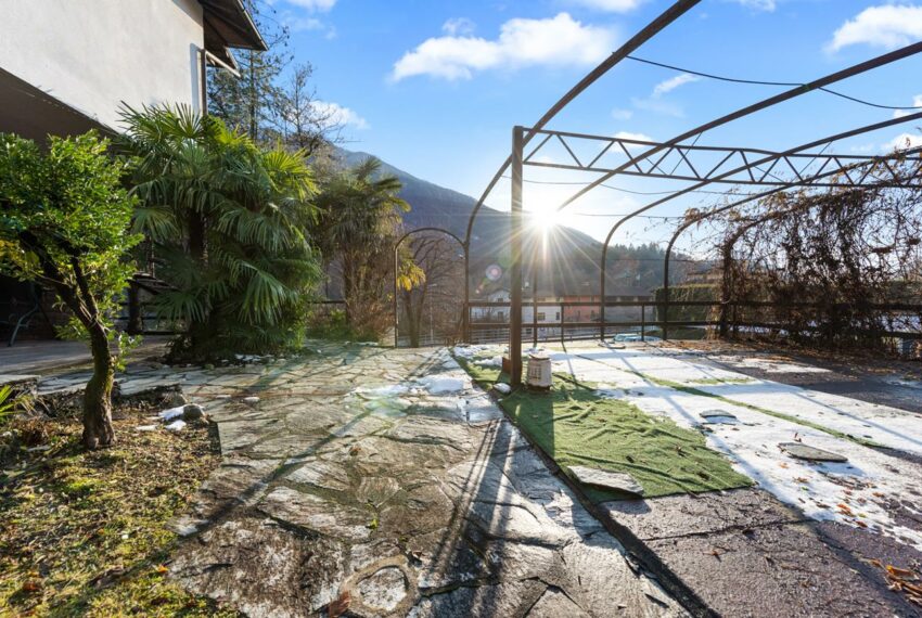 Villa in vendita a Carlazzo Lago Lugano (10)