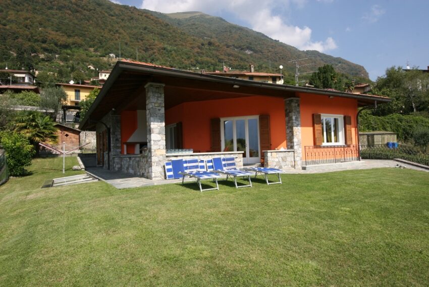 Villa con piscina interna in vendita a Lenno (24)