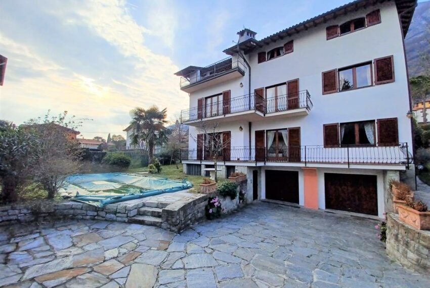 Apartment for sale in Tremezzina - Lake Como, with shared pool and garden (12)
