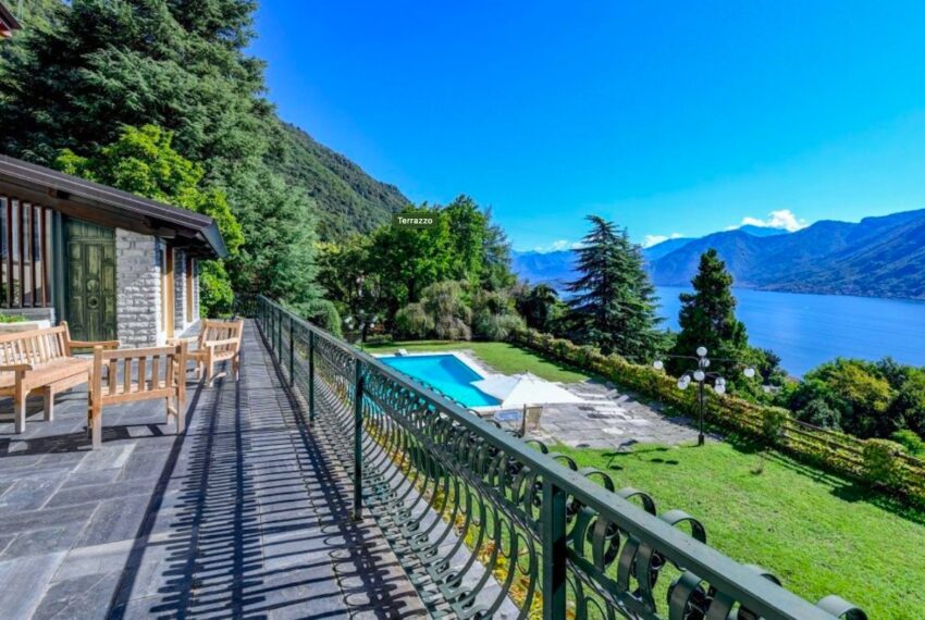 Lake Como luxury villa for sale including pool and parkland (11)