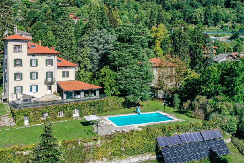 Lake Como luxury villa for sale including pool and parkland (7)
