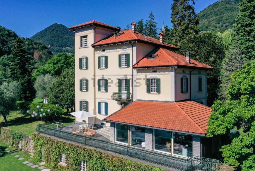 Lake Como luxury villa for sale including pool and parkland (8)