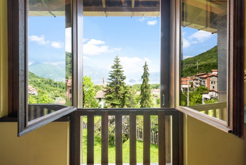 Villa for sale in Plesio. Lake Como (7)
