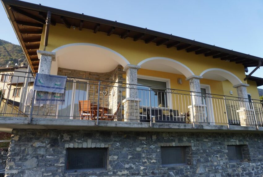 Tremezzina villa for sale with building plot of land (5)