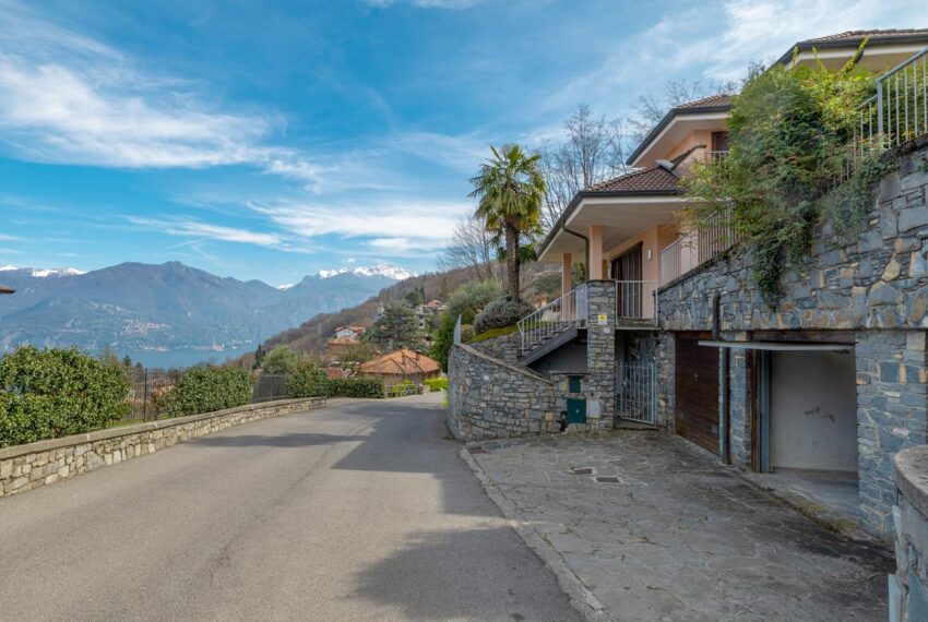 Villa in Menaggio - Lake View (13)
