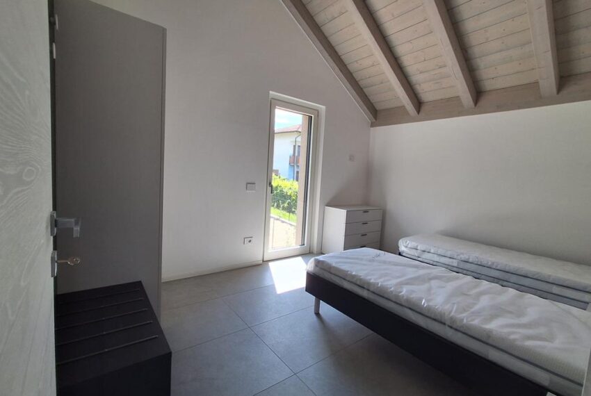 NEW PROPERTY - COLICO (11)