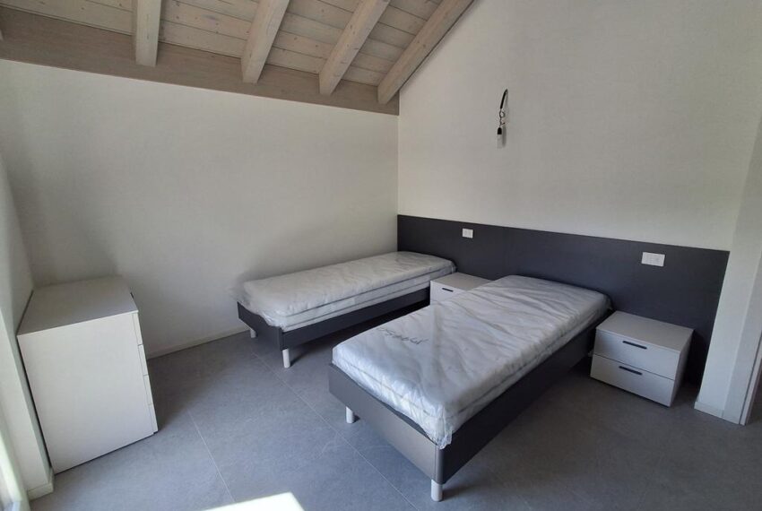 NEW PROPERTY - COLICO (12)