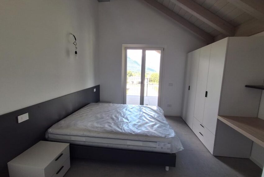 NEW PROPERTY - COLICO (17)