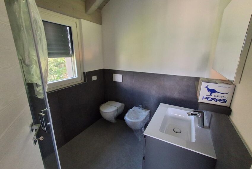 NEW PROPERTY - COLICO (18)