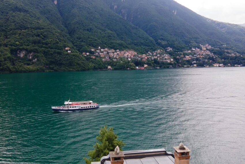 pALAZZO lAGLIO CON APPARTAMENTI VISTA LAGO (4)