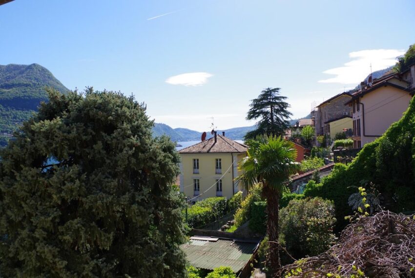 Villa Carate Urio con giardino e vista (35)