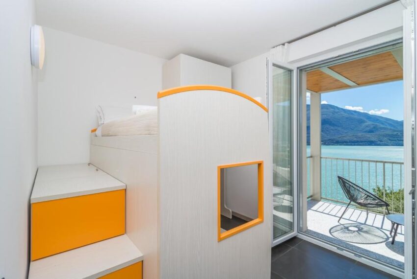 Apartment for sale in Domaso in residence with pool (17)