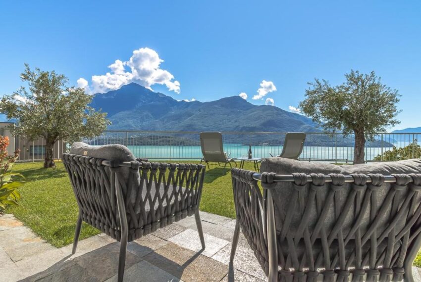 Apartment for sale in Domaso in residence with pool (22)