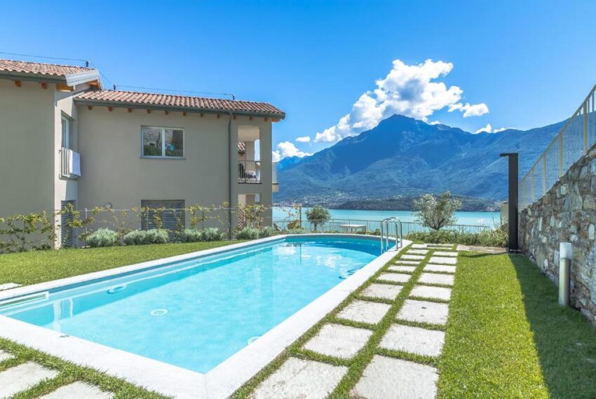 Apartment for sale in Domaso in residence with pool (27)