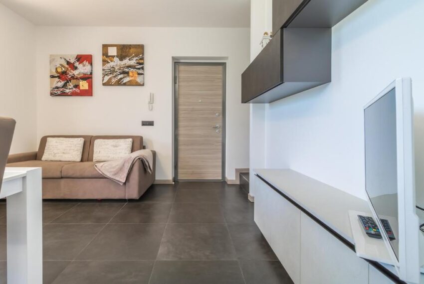 Apartment for sale in Domaso in residence with pool (29)