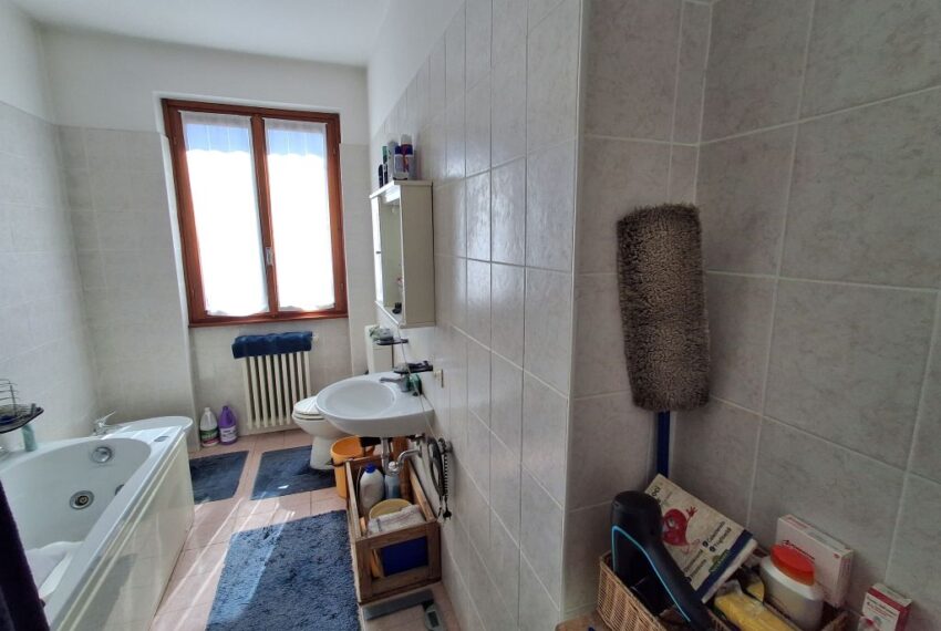 Menaggio appartamento in centro con garage (2)
