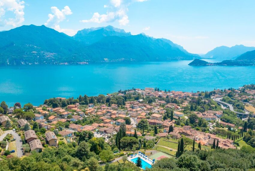 Menaggio villetta vista lago, con giardino, in residence con piscina e tennis (10)