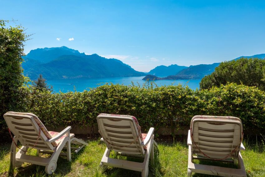 Menaggio villetta vista lago, con giardino, in residence con piscina e tennis (26)