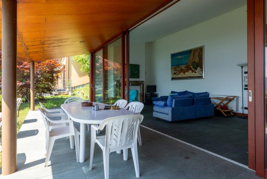 Menaggio villetta vista lago, con giardino, in residence con piscina e tennis (36)