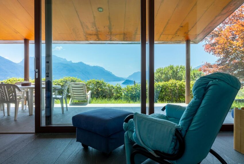 Menaggio villetta vista lago, con giardino, in residence con piscina e tennis (37)