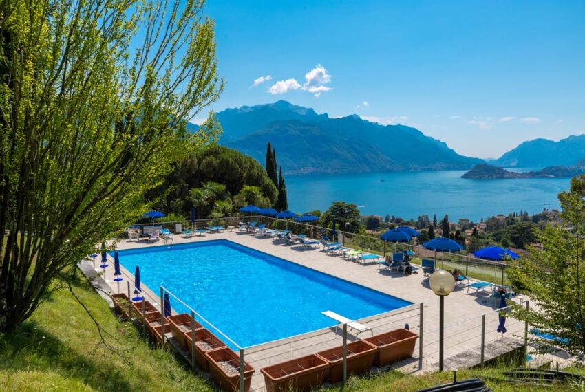 Menaggio villetta vista lago, con giardino, in residence con piscina e tennis (56)
