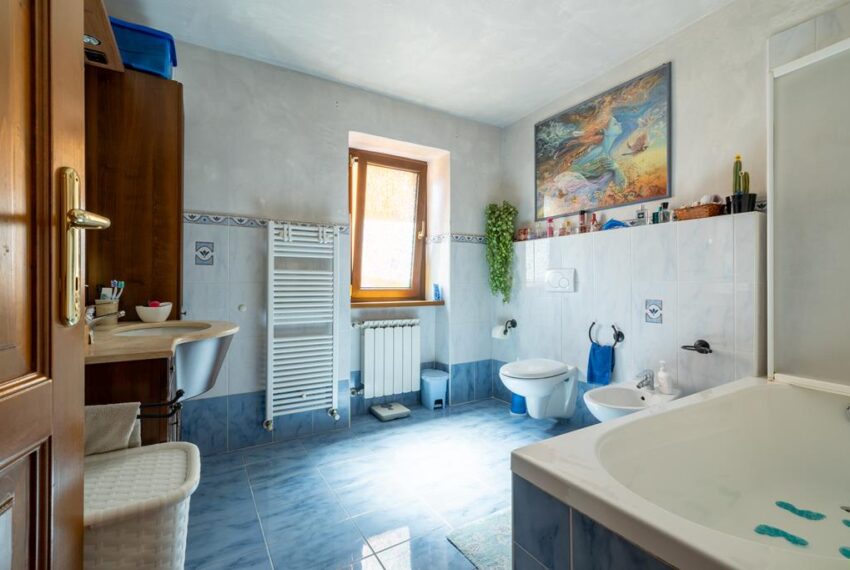 Casa Carlazzo con giardino (11)