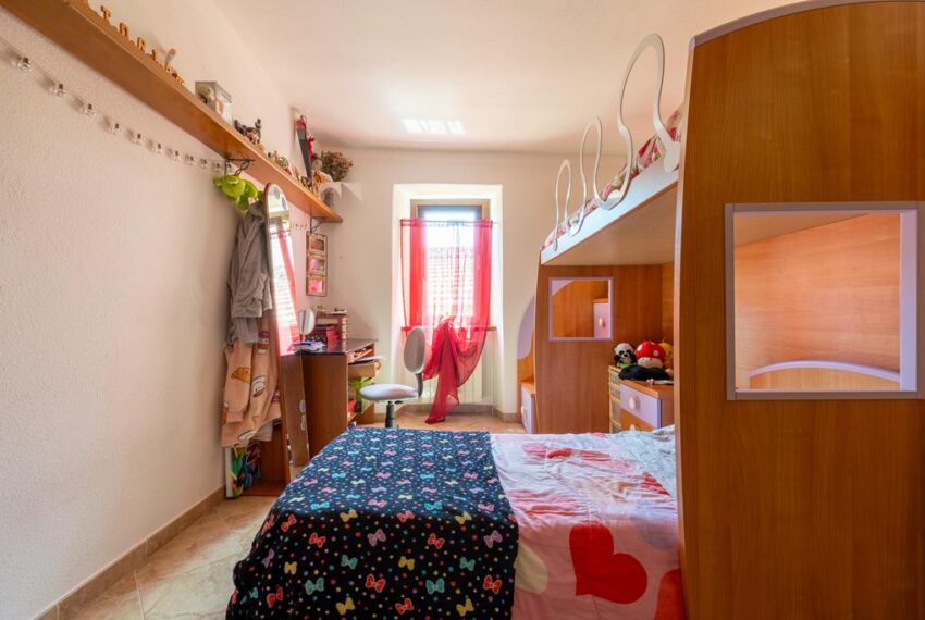 Casa Carlazzo con giardino (9)