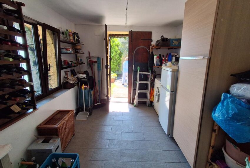 San Siro - Lake Como - lakeside villa (19)