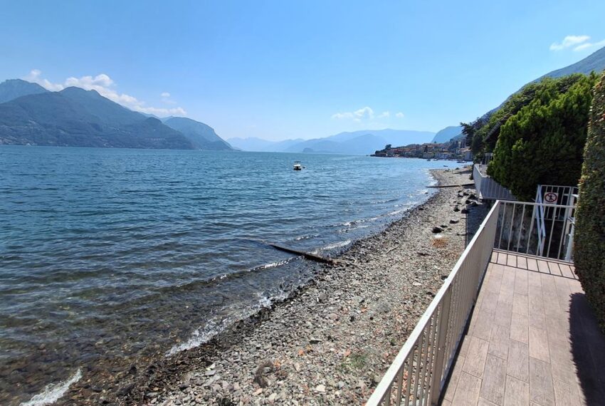 San Siro - Lake Como - lakeside villa (23)