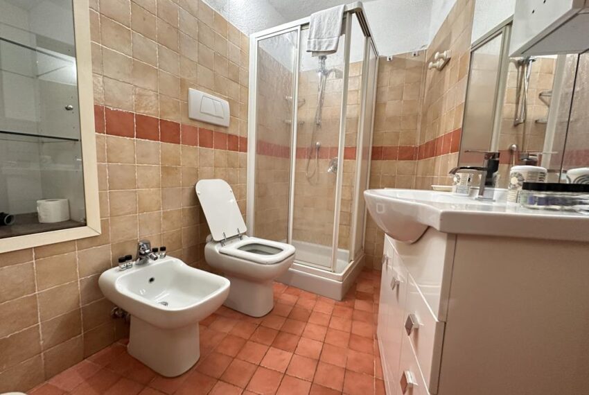 Argegno appartamentoin centro storico (6)