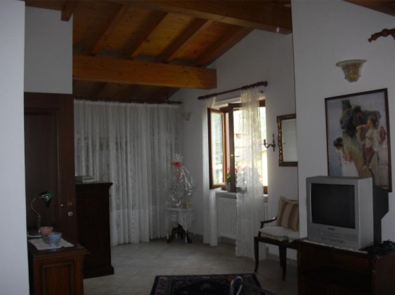 Immagine 2025-11-13 103051