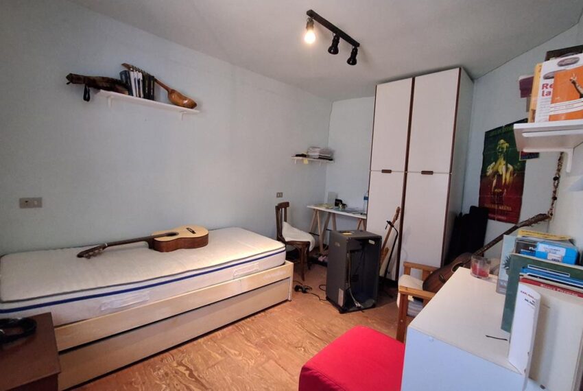 Grandola ampia casa nel borgo storico (11)