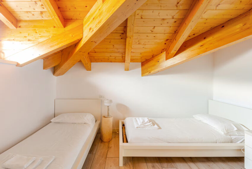 0f91648f-6f57-4fe7-9f36-03e8b363772e