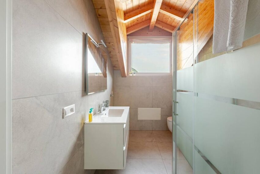 056b9b92-6f93-4c31-8158-27602c541ddf (Copy)