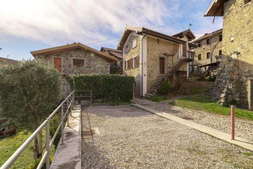 Dongo-Stazzona IMG_9197 (Copy)