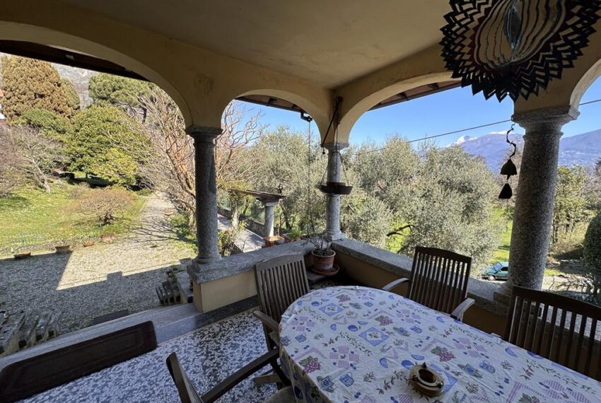 Villino in vendita a Griante Lago Como (11)