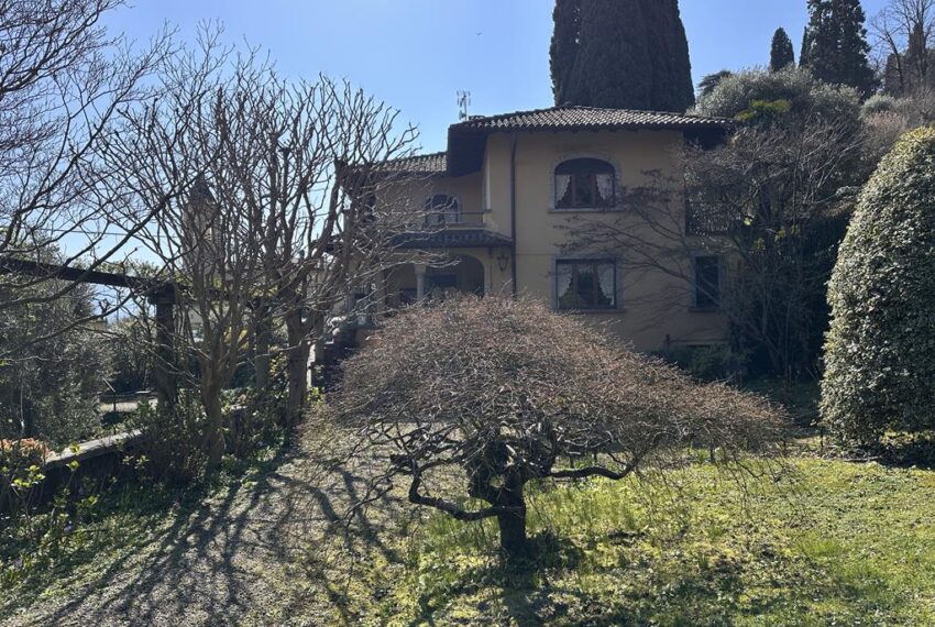 Villino in vendita a Griante Lago Como (14)