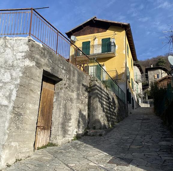 tRILOCALE A bARNA pLESIO (19)